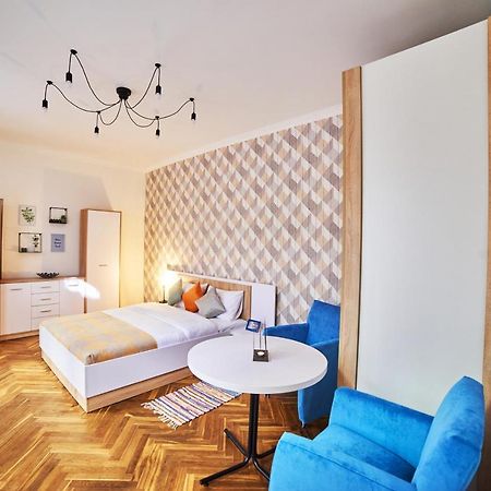 Comfort Apartments In Center Lviv Luaran gambar