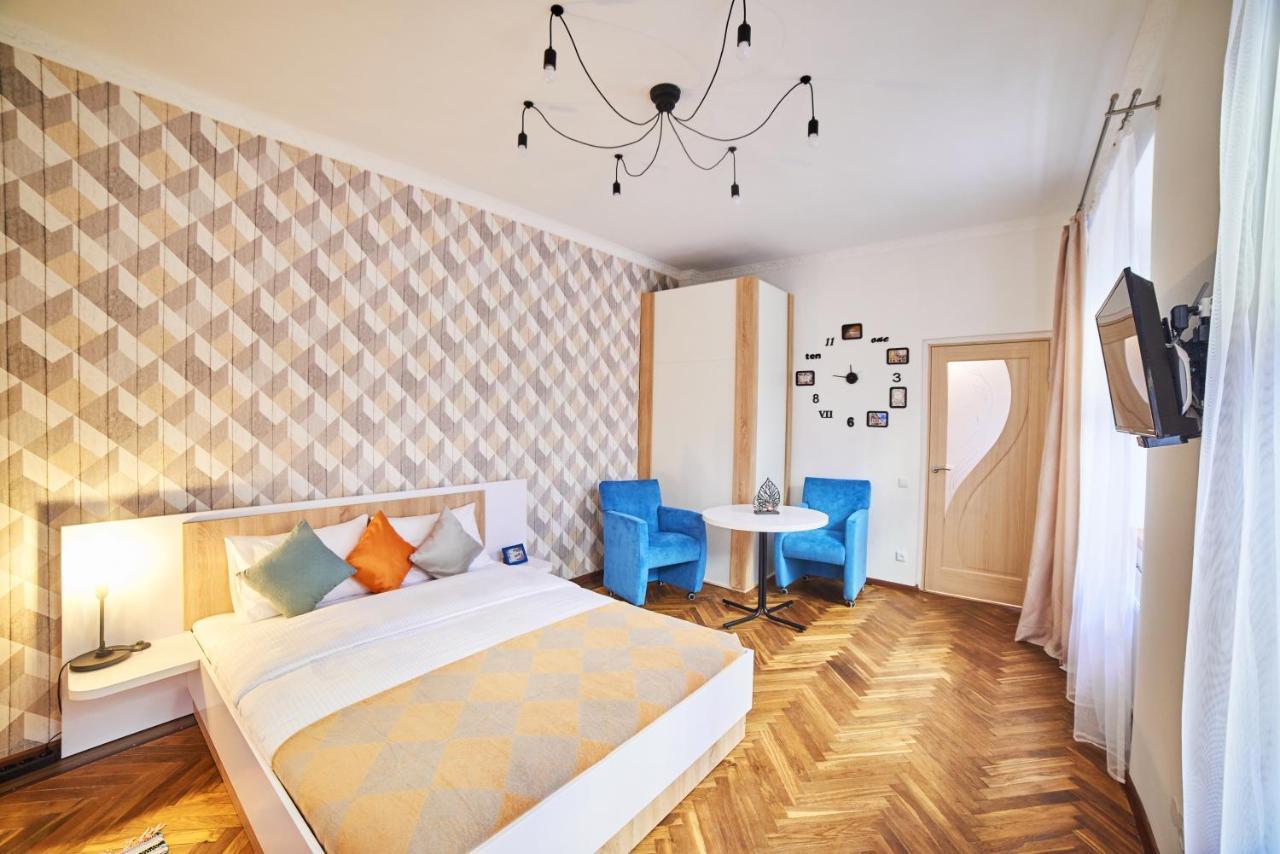Comfort Apartments In Center Lviv Luaran gambar
